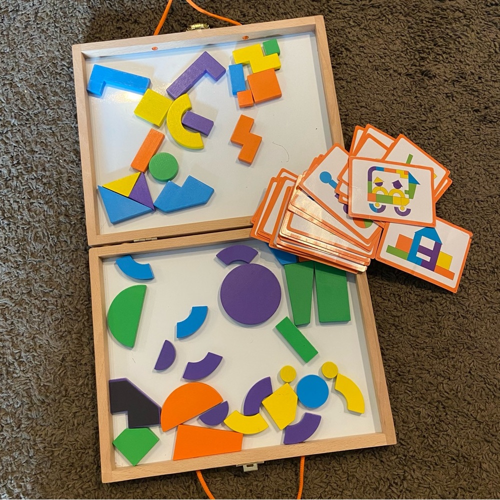 MindWare Tangrams Imagination Magnets Montessori Learning Toddler Kids Shapes